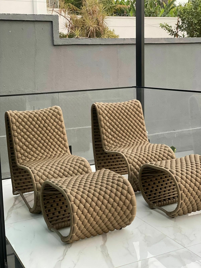 Conjunto de poltrona Lacuna